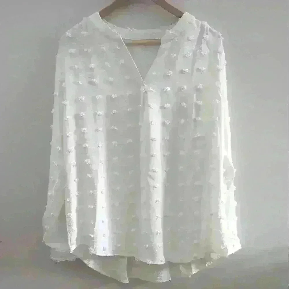 🌴2/$25🌴AMAZON | Women's White Swiss Dots  V-Neck Long Sleeved Lightweight Top